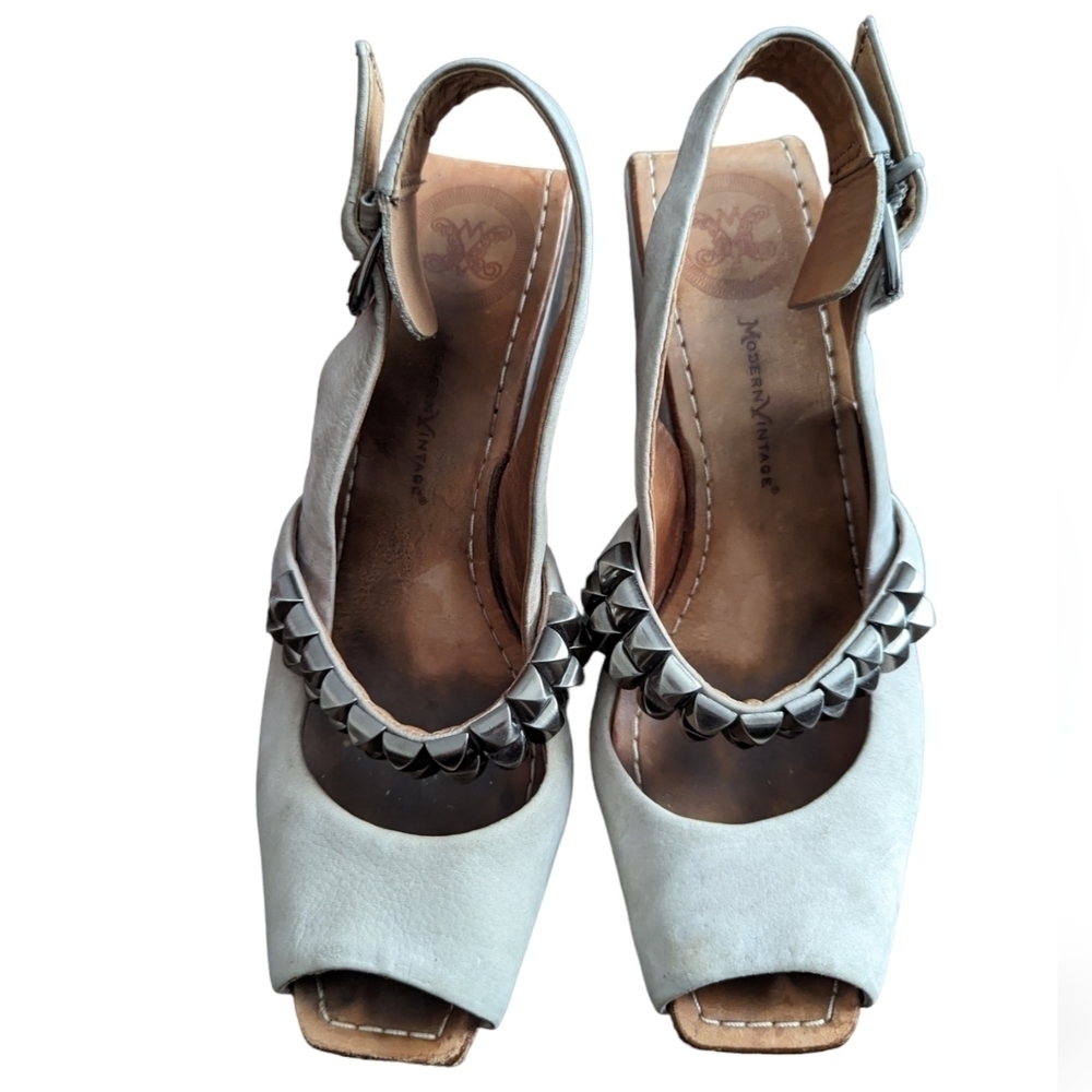 MODERN Vintage Wedge Sandals